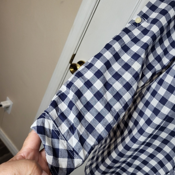 Torrid Navy Blue & White Plaid Buttons Up Blouse - Picture 8 of 12